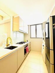 Prive (D19), Condominium #566150321